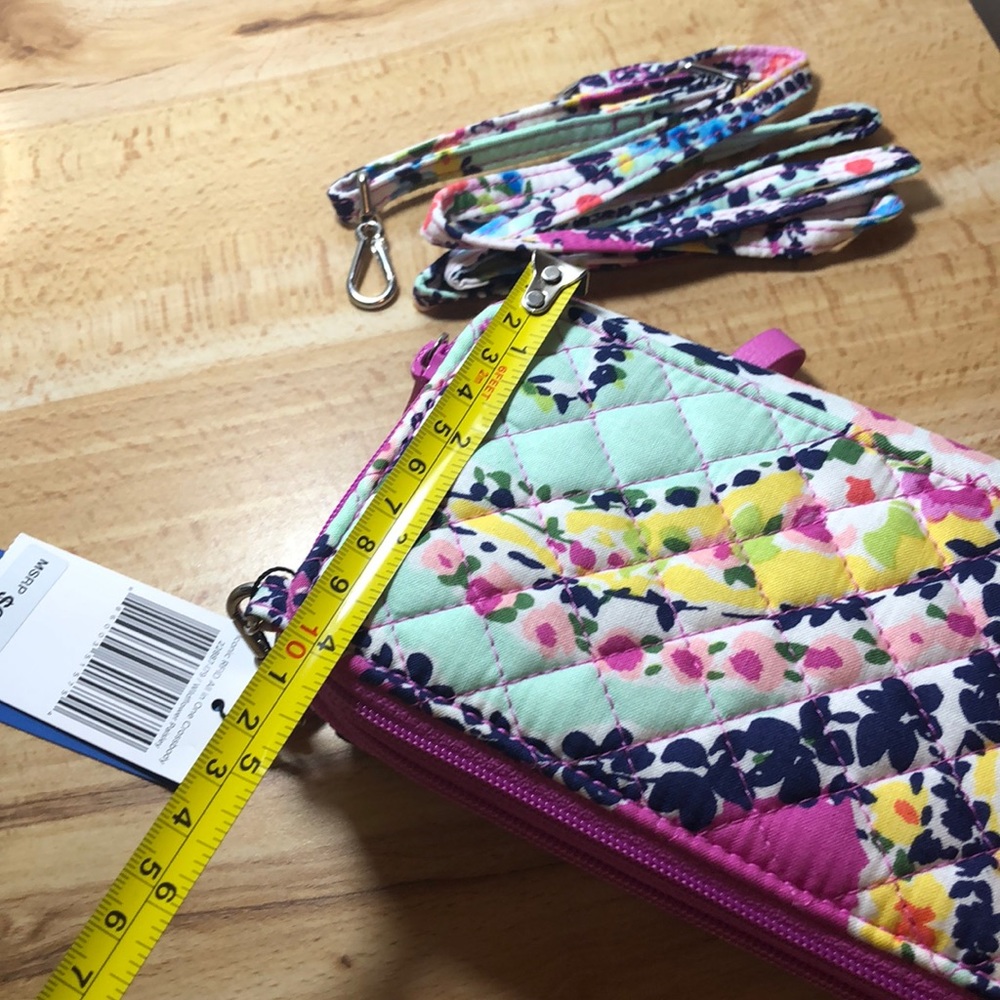 Vera Bradley RFID All In One Crossbody - Picture 5 of 6